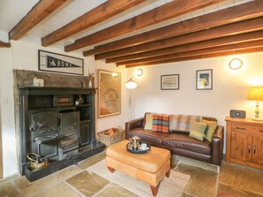 Cottage | Interior - East House (Hawes)