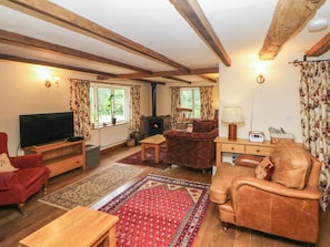 Cottage | Living area