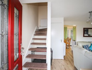 Cottage | Interior - Eirlys (Caernarfon)