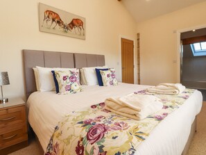 3 bedrooms, individually decorated, individually furnished, free WiFi - Hill Brook Barn (Clitheroe)