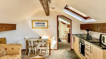 Cottage | Ruang keluarga