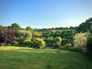 Cottage | Property grounds - Samstone (Shaftesbury)