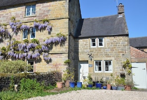 Cottage | Exterior