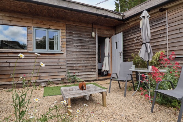 Cottage | Outdoor dining