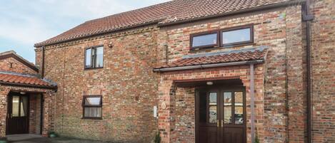 Cottage | Front of property