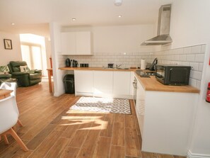 Interior - Oak Cottage (Sheffield)