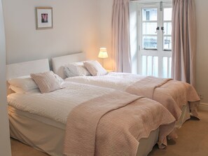 Cottage | Interior - Plosh House (Keswick)