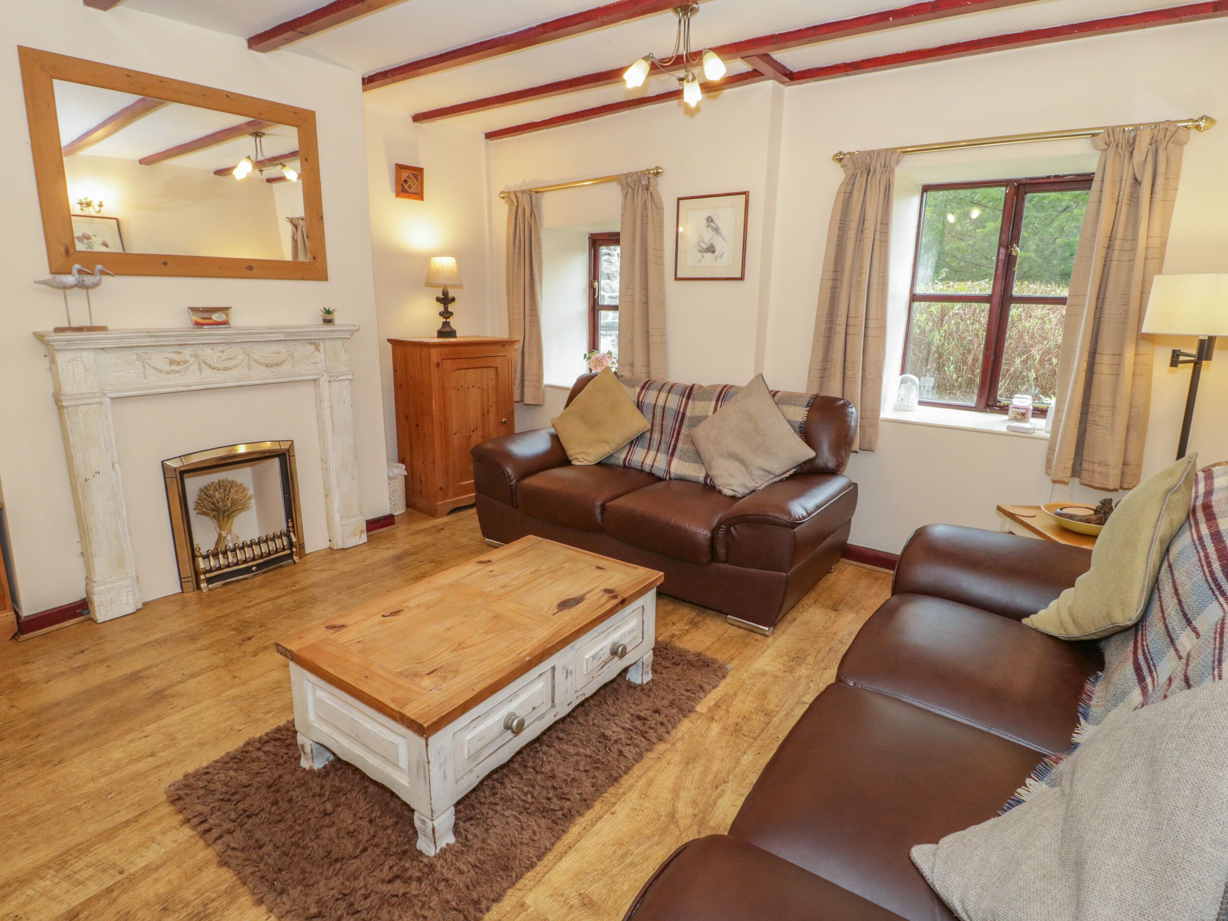 Cottage | Interior