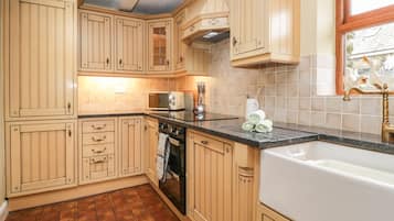 Cottage | Interior