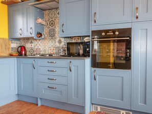 Private kitchen - Orchard Chalet (Liskeard)