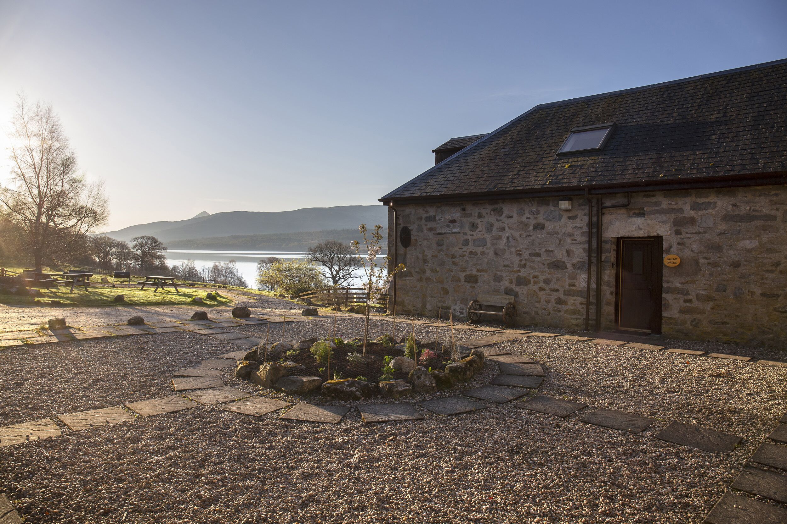 คอทเทจ | ภายใน