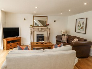 Cottage | Living area - Garden Cottage (Garndolbenmaen)