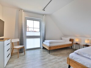 3 bedrooms, travel cot, WiFi - Kapitänshaus, Deutschland (Kalkhorst)