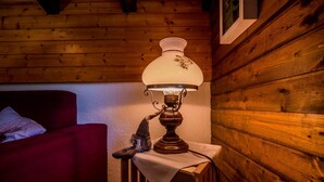 Basic Apartment, 1 Double Bed | Interior - Cozy Apartment in the Centre of Grimentz (Anniviers)