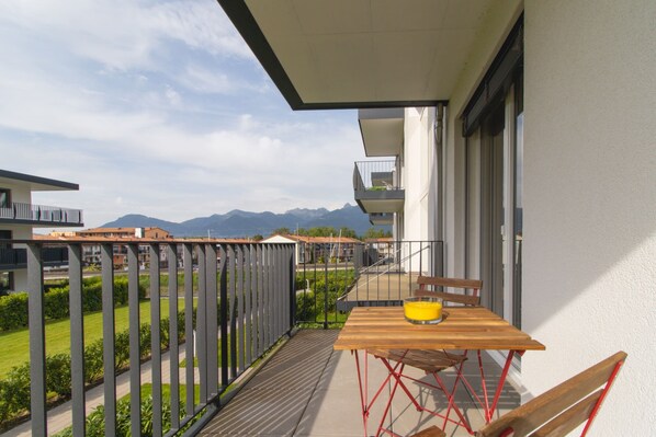 Departamento básico, 2 camas Queen size | Balcón