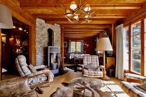 Basic Chalet, Multiple Beds | Living area | TV, fireplace, books, stereo - Magnifique Chalet Familial Pour 10 Personnes au Coeur de Nax (Mont-Noble)