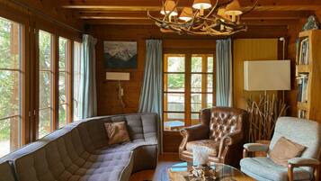 Basic Chalet, Berbilang Katil | Bahagian dalam