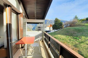 Basic-Apartment, Mehrere Betten | Unterkunftsgelände