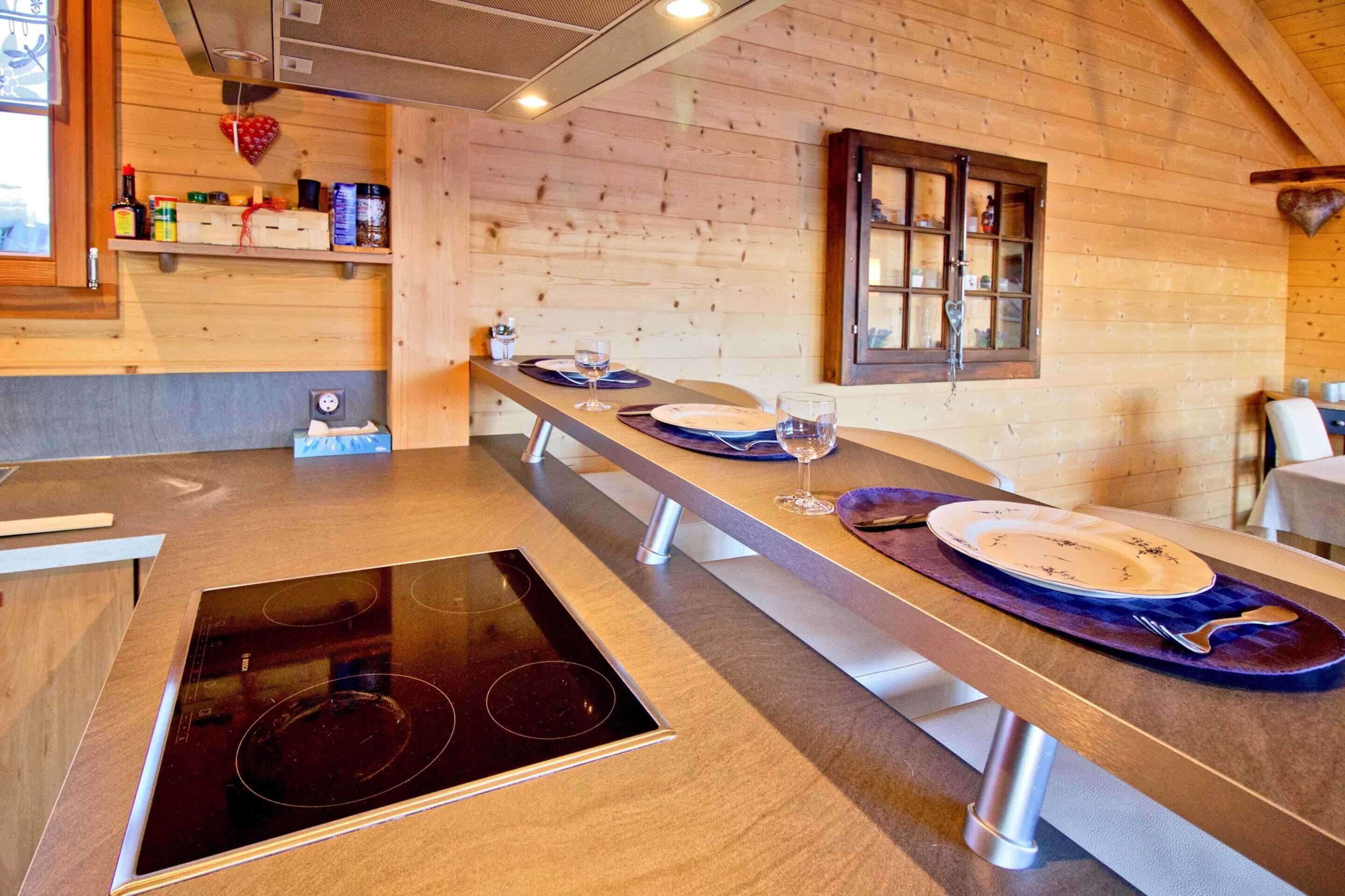 Chalet Basic, Beberapa Tempat Tidur | Kamar mandi | Shower, pengering rambut, handuk, dan sabun