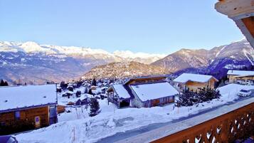 Basic Chalet, Multiple Beds | Property grounds