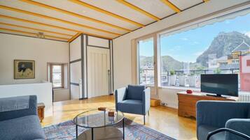 Basic-Apartment, Mehrere Betten | Wohnbereich