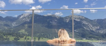 Superior Chalet with 3 bedrooms, sauna & pool