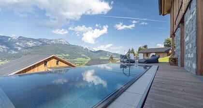Superior Chalet with 3 bedrooms, sauna & pool