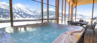 Premium Apartment gallery with 3 bedrooms and sauna & whirlpool