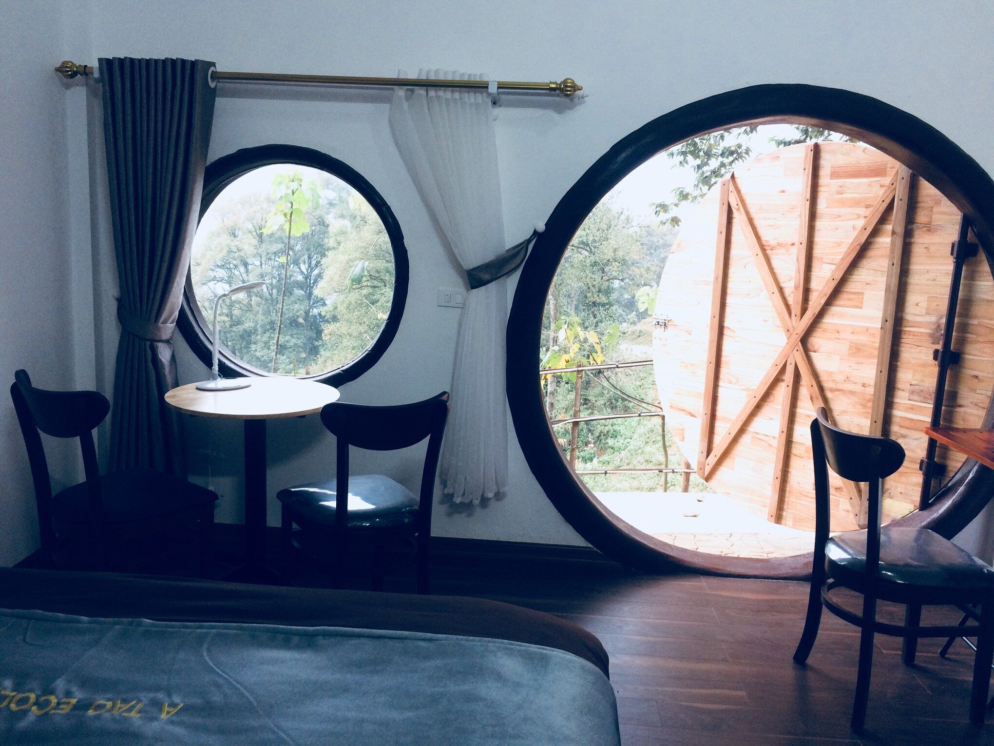 Basic Double Room, 1 Queen Bed | Desk, laptop workspace, blackout drapes, soundproofing