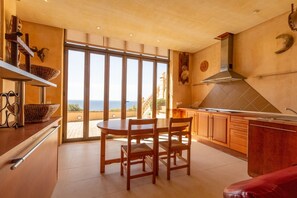 Interior - Llamp Sea View, Villa 5StarsHome Mallorca (Port d' Andratx)
