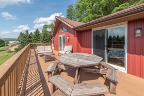 Outdoor dining - Dog Friendly Lakeview Cabin w/ Hot Tub (McHenry)