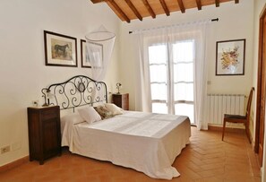 3 chambres, Wi-Fi gratuit, draps fournis