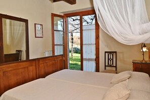 4 Schlafzimmer, kostenloses WLAN, Bettwäsche