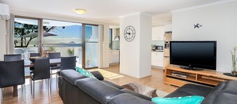 The Point 10, 5-7 Mitchell St - stunning water views