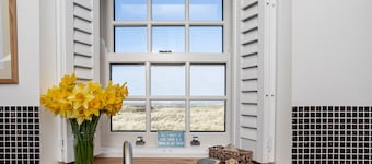 Lighthouse Cottage