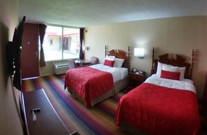 Room - Ramada Perry near Fairgrounds (Perry)