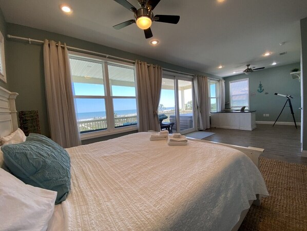 4 habitaciones, escritorio, tabla de planchar con plancha y wifi gratis 