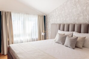 3 slaapkamers, een bureau, een strijkplank/strijkijzer, gratis wifi