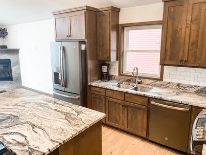 Amazing Lake Home on Cross Lake - 60 Miles from the Twin Cities 