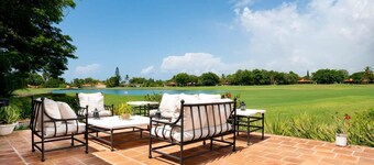 Luxurious 5-bedroom Villa Oasis in Casa de Campo