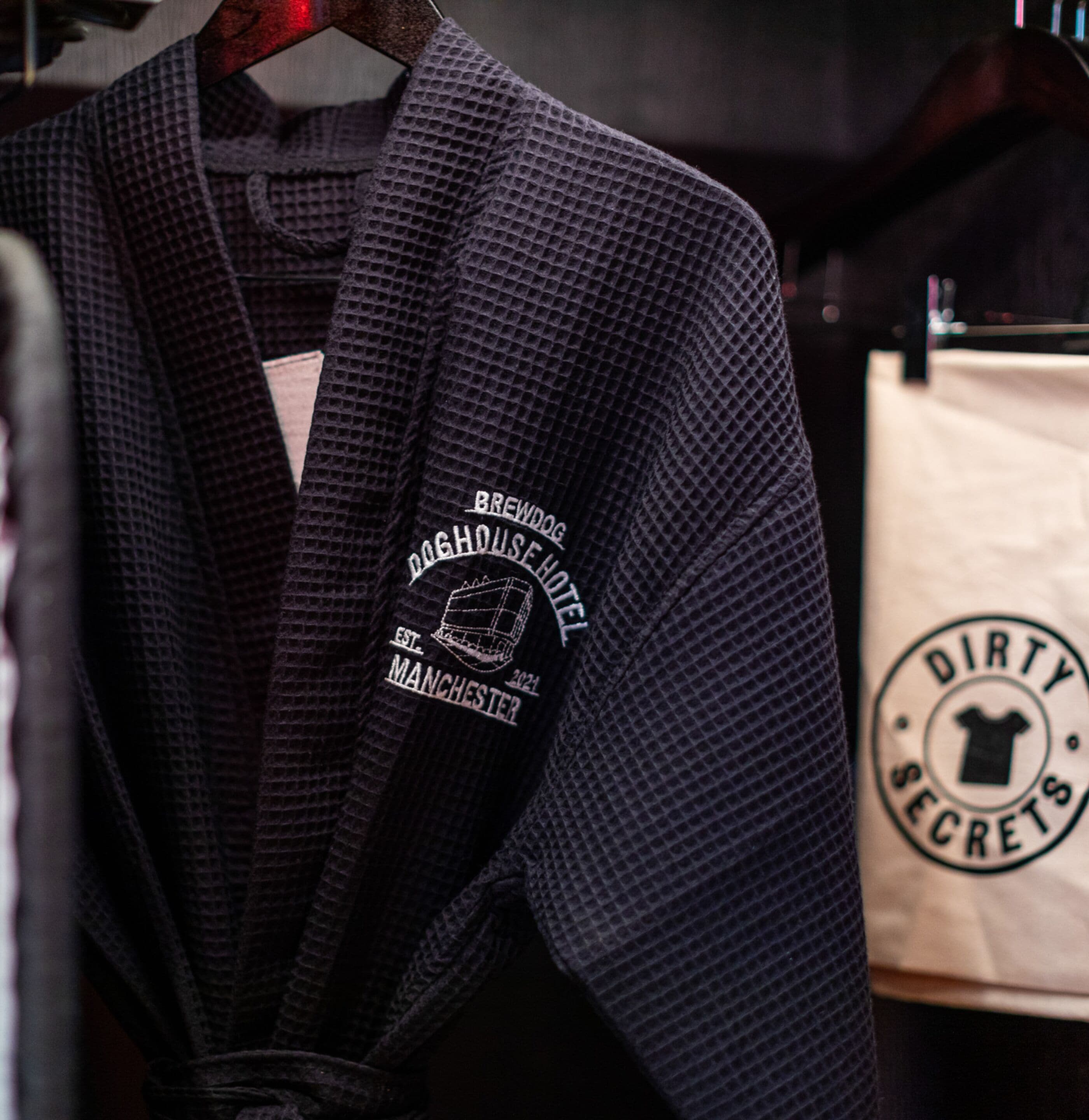 1 bedroom, premium bedding, memory-foam beds, free minibar items