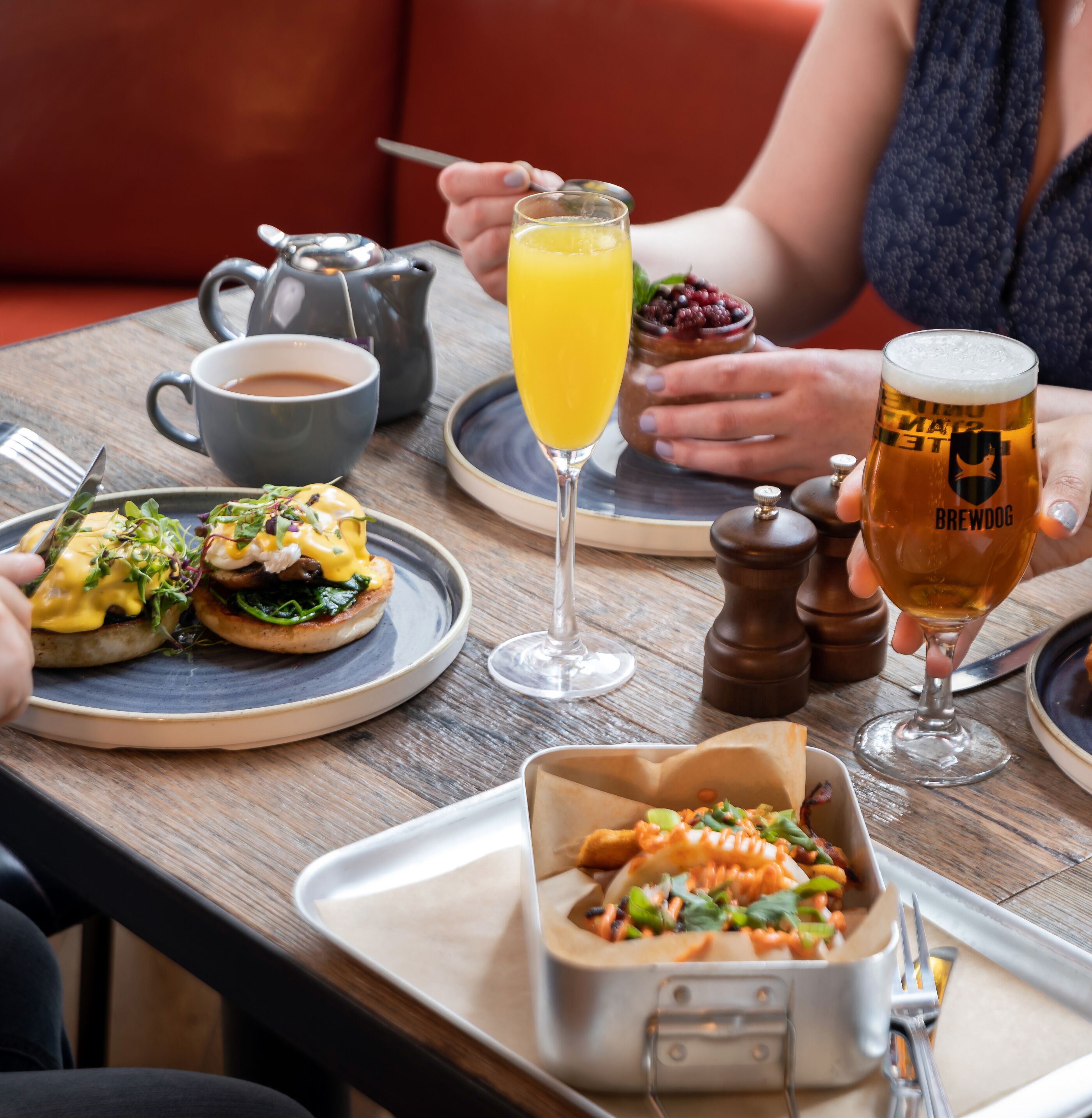 daily cooked-to-order breakfast for a fee