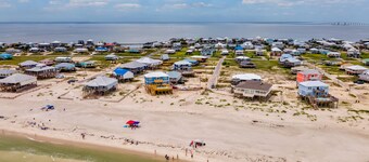 Private Pool, Gulf Front, Game Room, 2 Master Suites! - Island Time VI