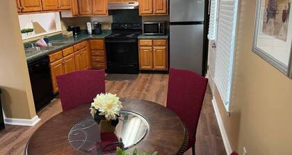 Beautiful Private 3 Bedroom Home