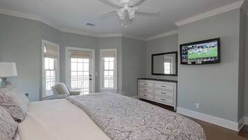 8 makuuhuonetta, ilmainen Wi-Fi