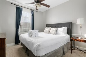 1 chambre, fer et planche à repasser, Wi-Fi