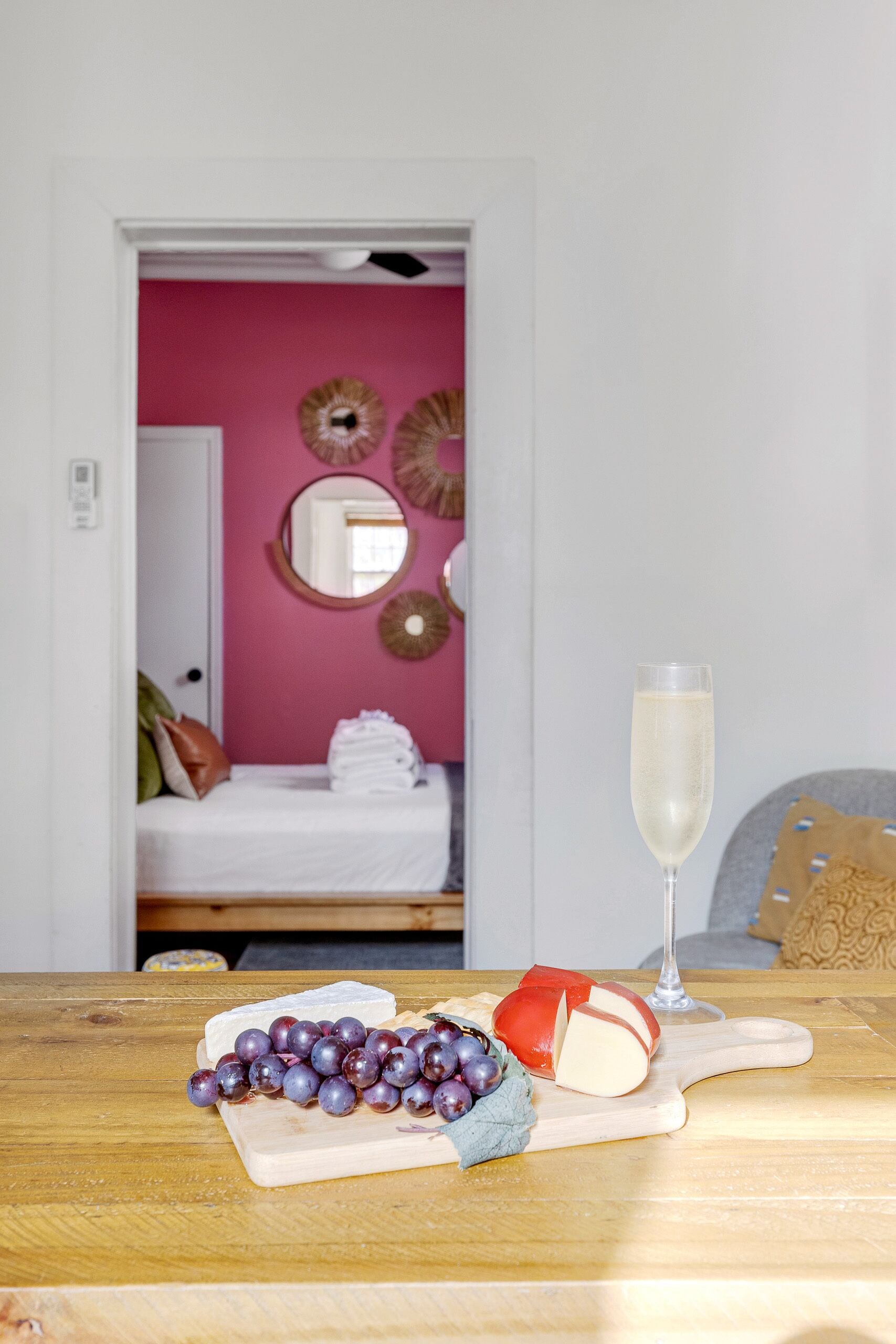 1 bedroom, iron/ironing board, Internet