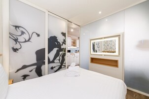 Apartment, 1 Bedroom | In-room safe, iron/ironing board, cribs/infant beds, rollaway beds