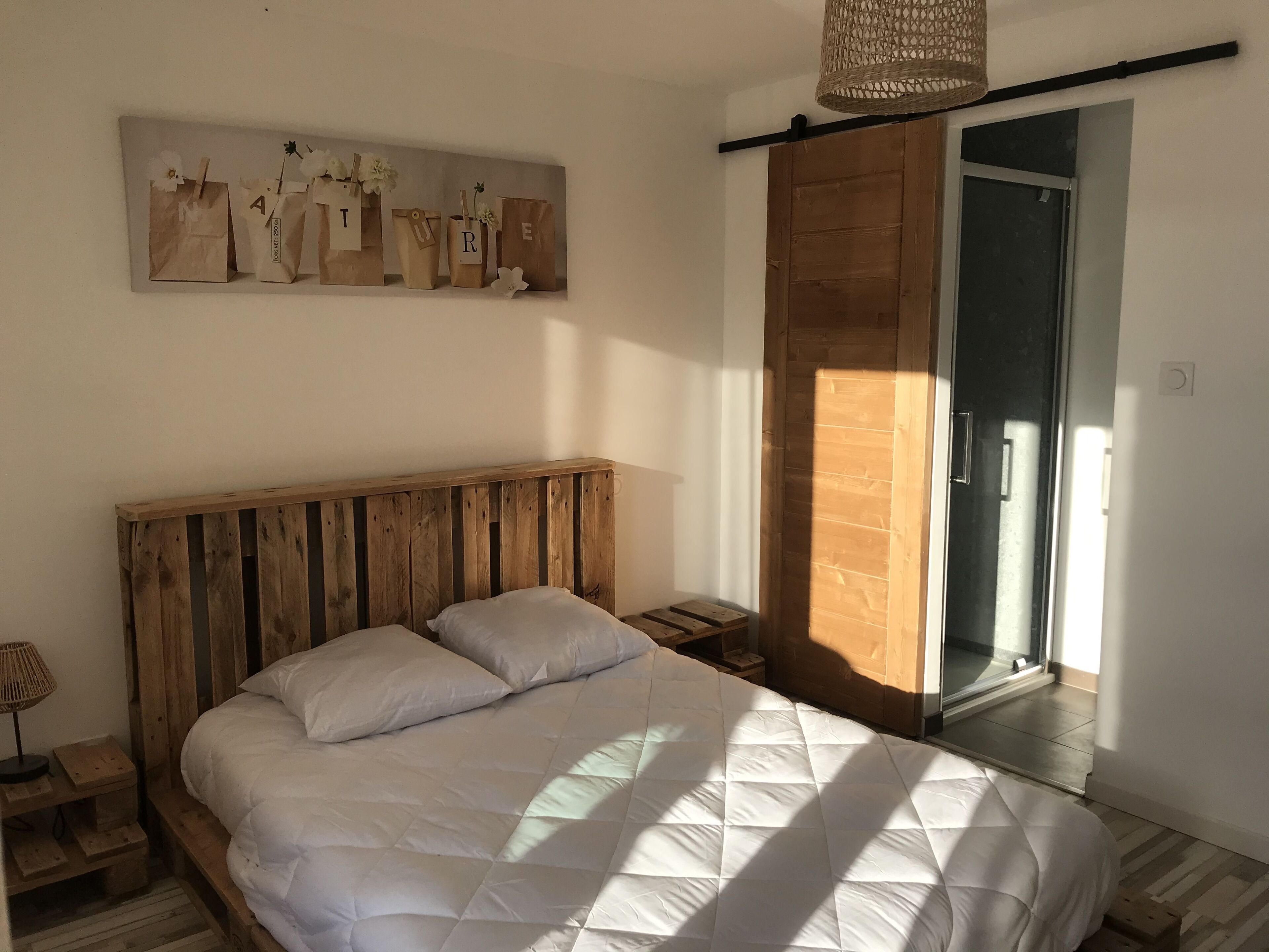 3 bedrooms, iron/ironing board, travel crib, WiFi