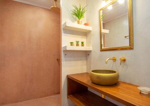 Haartrockner, Handtücher